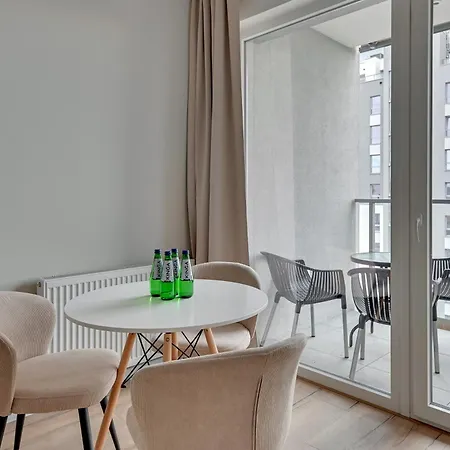 Horizon 152 - Sea View By Grand Danzig